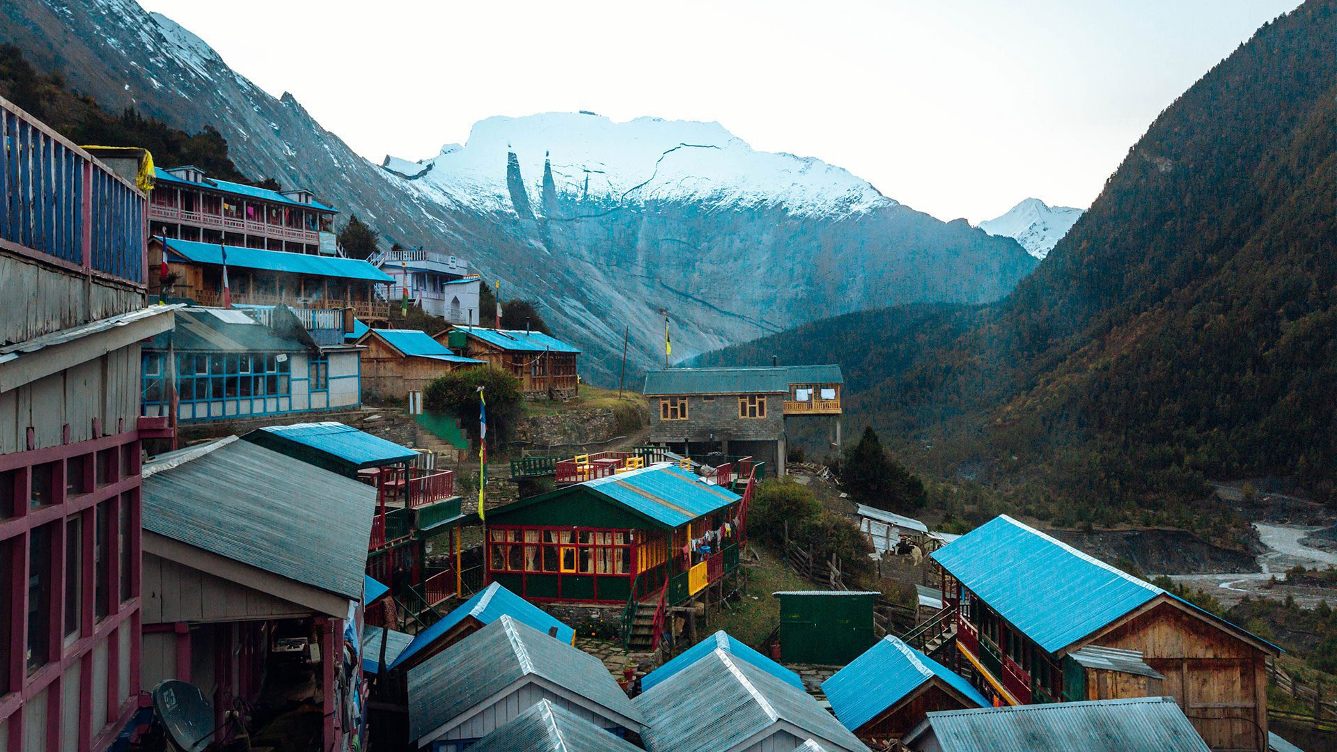 Annapurna Circuit with Tilicho Lake Trek in Nepal