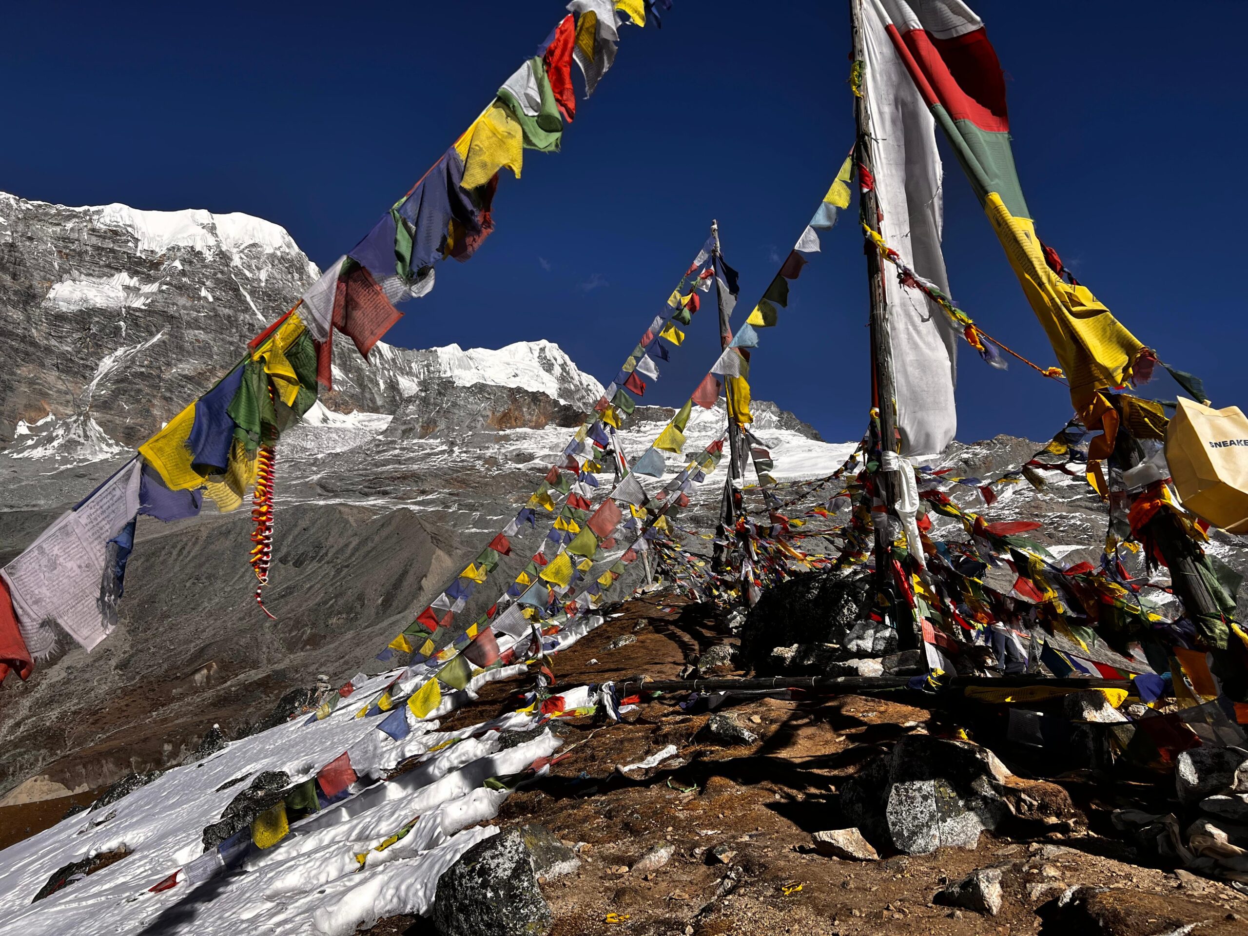 Player Flag Fluttering during Langtang Trek