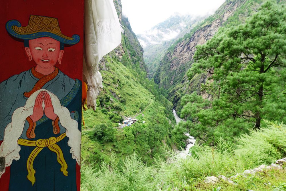 Manaslu Circuit Trek with Tsum Valley entrance