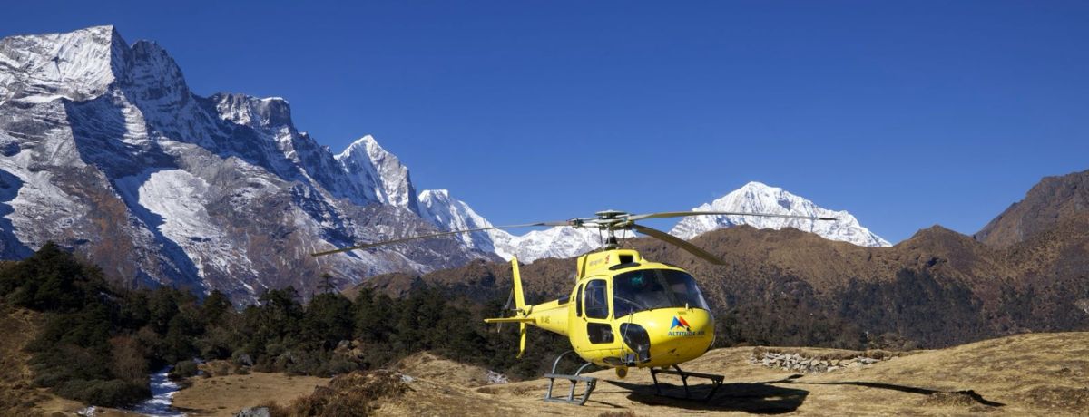 everest helicopter tour landing
