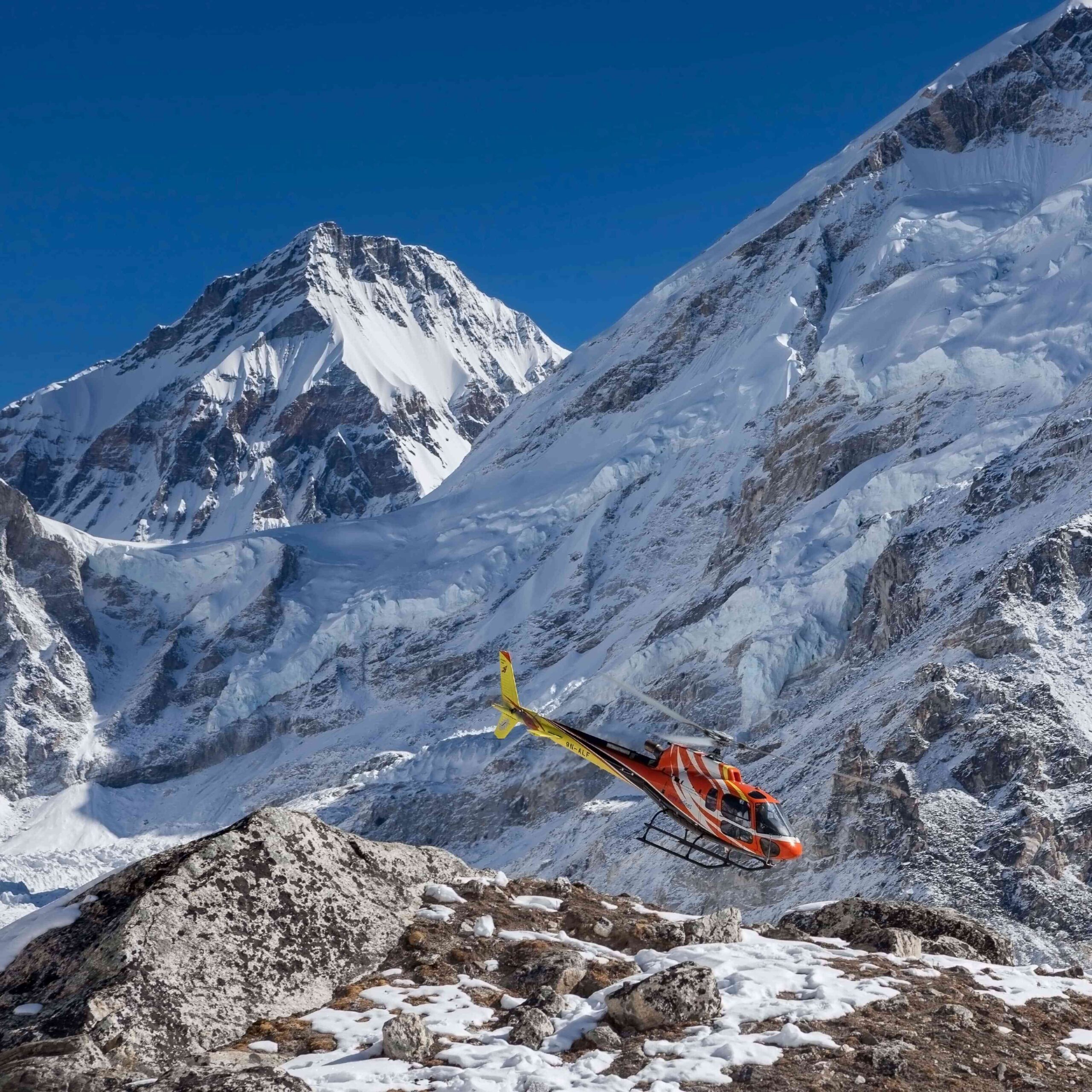 Everest View Trek with Helicopter In & Out Heli
