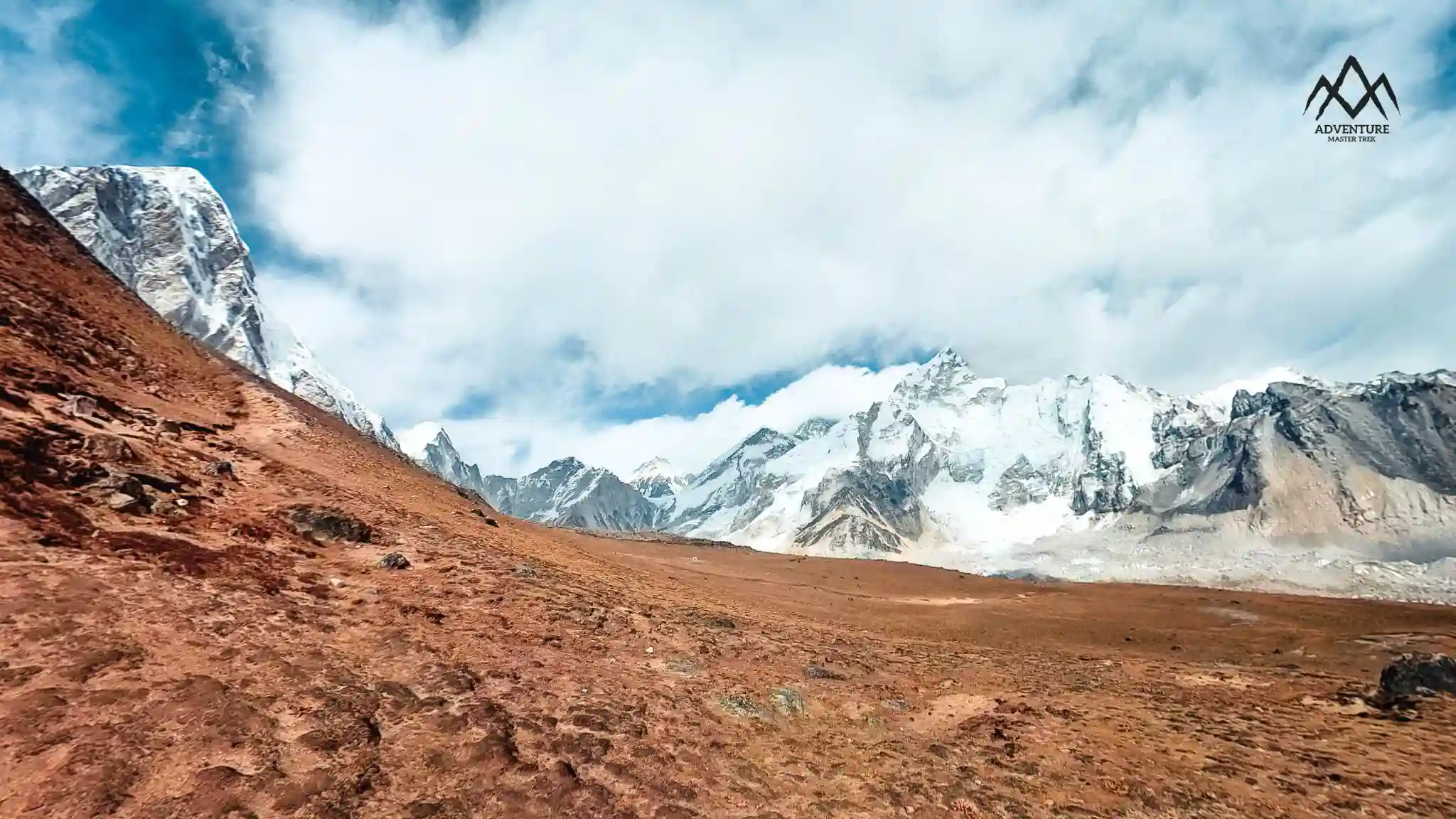 everest base camp heli return trek