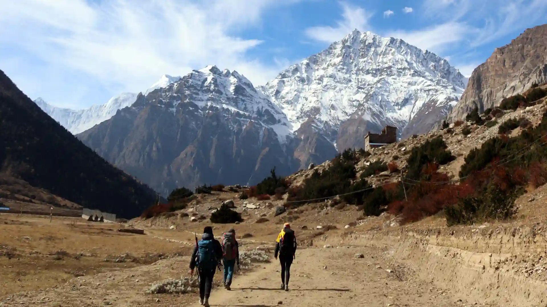 trek in nepal