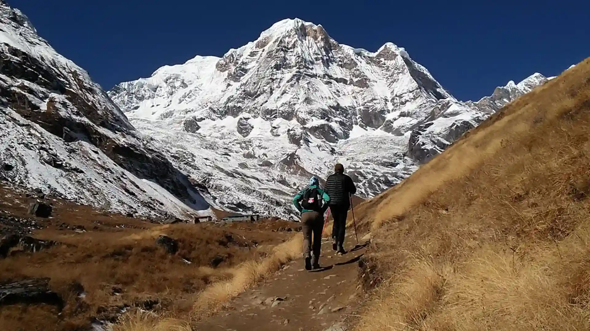 trekking in nepal