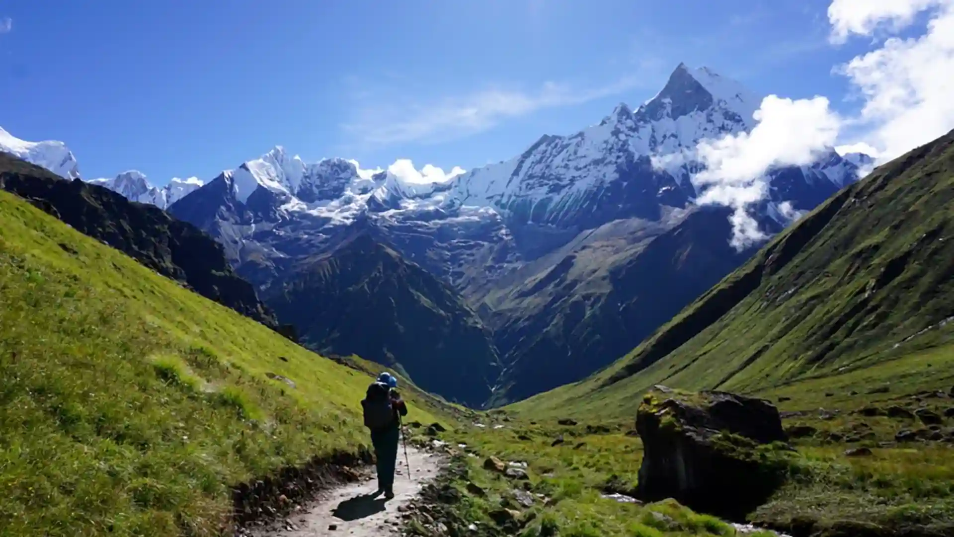 trek in nepal july